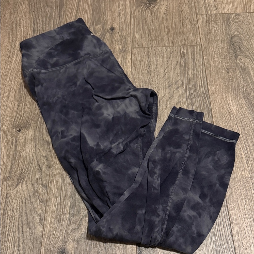 Lululemon Tie-Dye Black High-Waist Leggings size 8